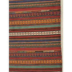 Persien Azerbaijan ca 40 Jahre alt Pflanzenfarbe Maß 265 x 250 cm