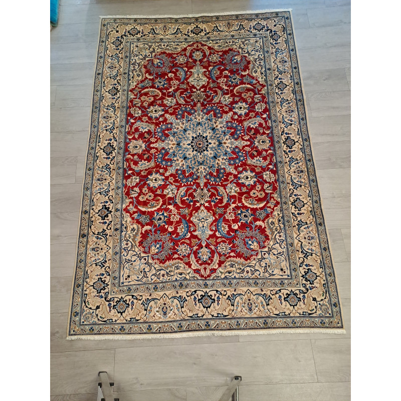 Persien Nain mit Blumenseide ca 350000 Knoten Maß 270 x 175 cm