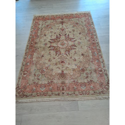 Persien Täbriz fein ca 500.000 Knoten pro m2 Maß 205 x 149 cm