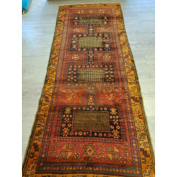 Azerbaijan ca 60 Jahre alt Pflanzenfarbe Maß 278 x 111 cm