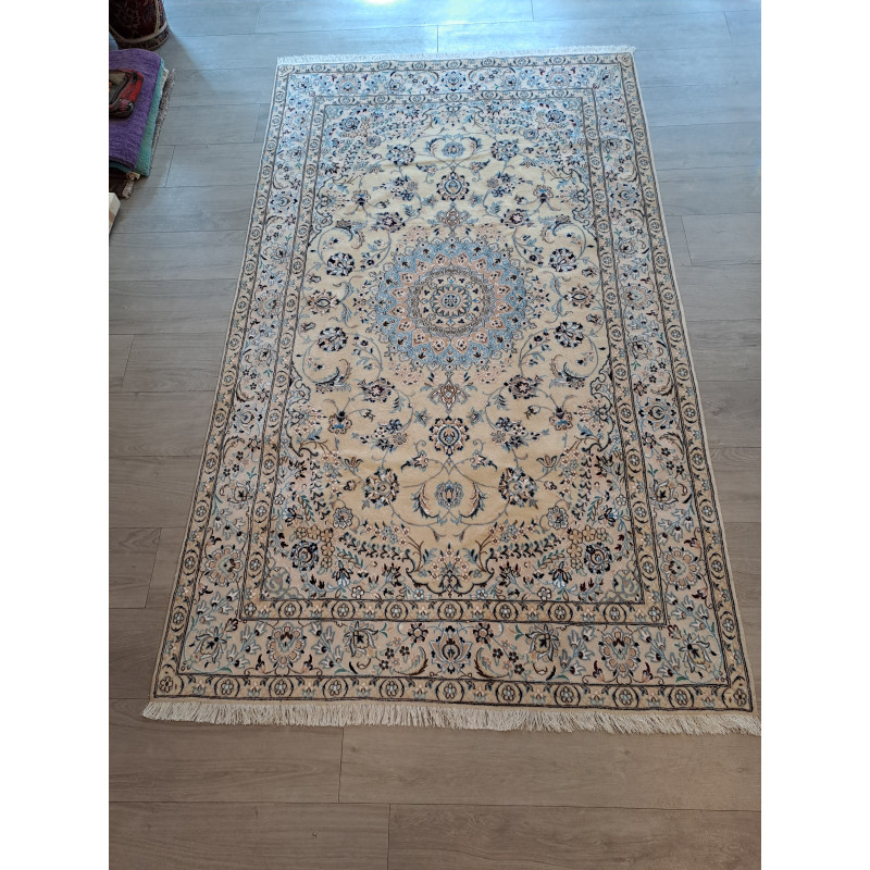 Persien Nain mit Blumenseide Maß  255 x 152 cm