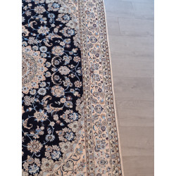 Persien Nain sehr fein mit Blumenseide Maß 232 x 160 cm