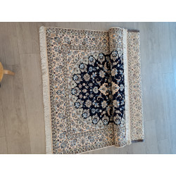 Persien Nain sehr fein mit Blumenseide Maß 232 x 160 cm